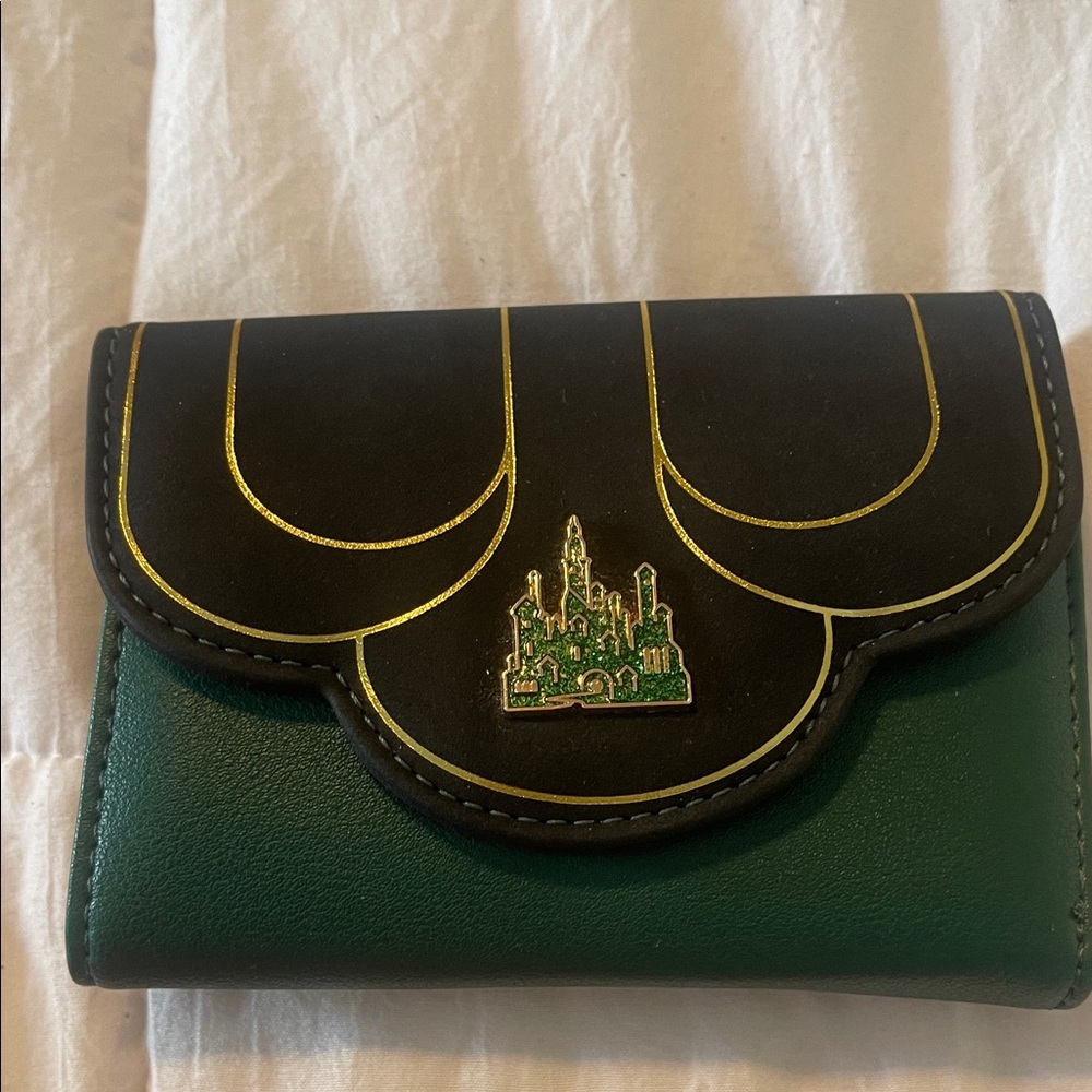 WICKED Black and Green Women's Wallet NWT